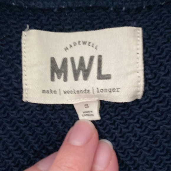 Madewell Sweatshirt - Picture 2 of 3